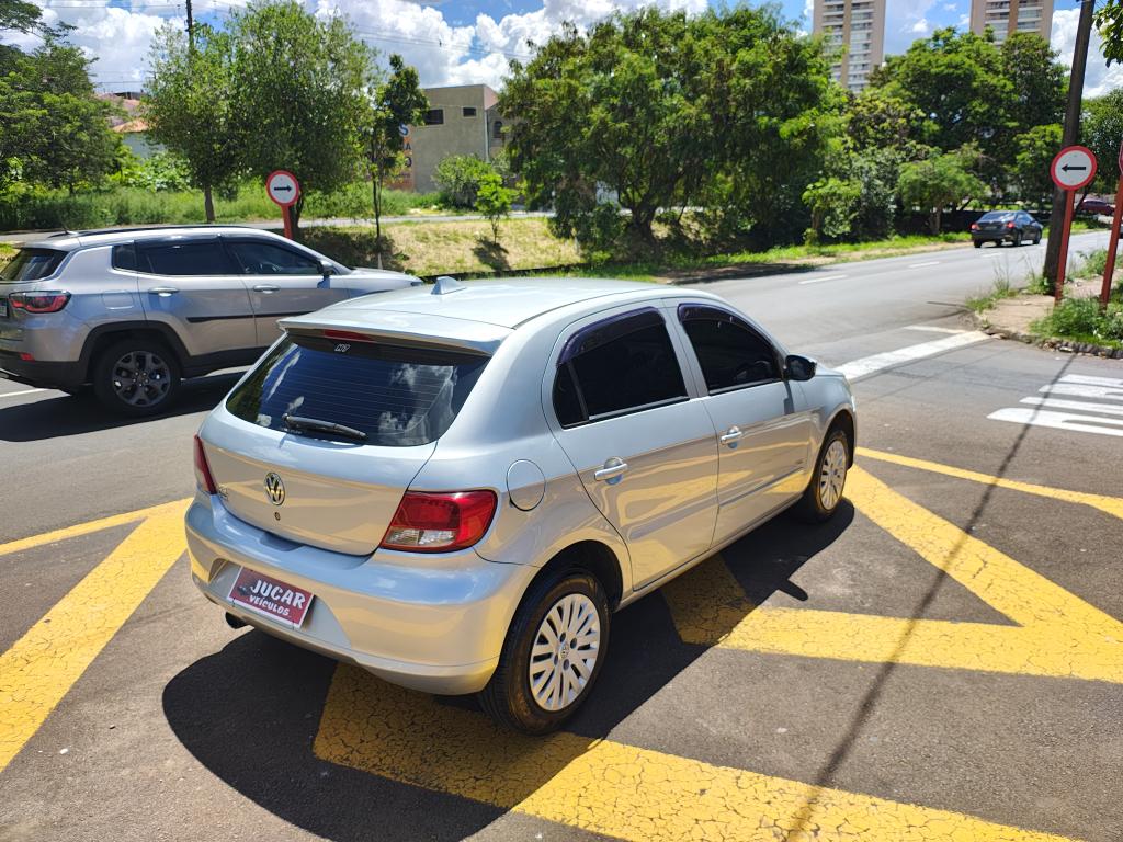 VOLKSWAGEN Gol - Foto