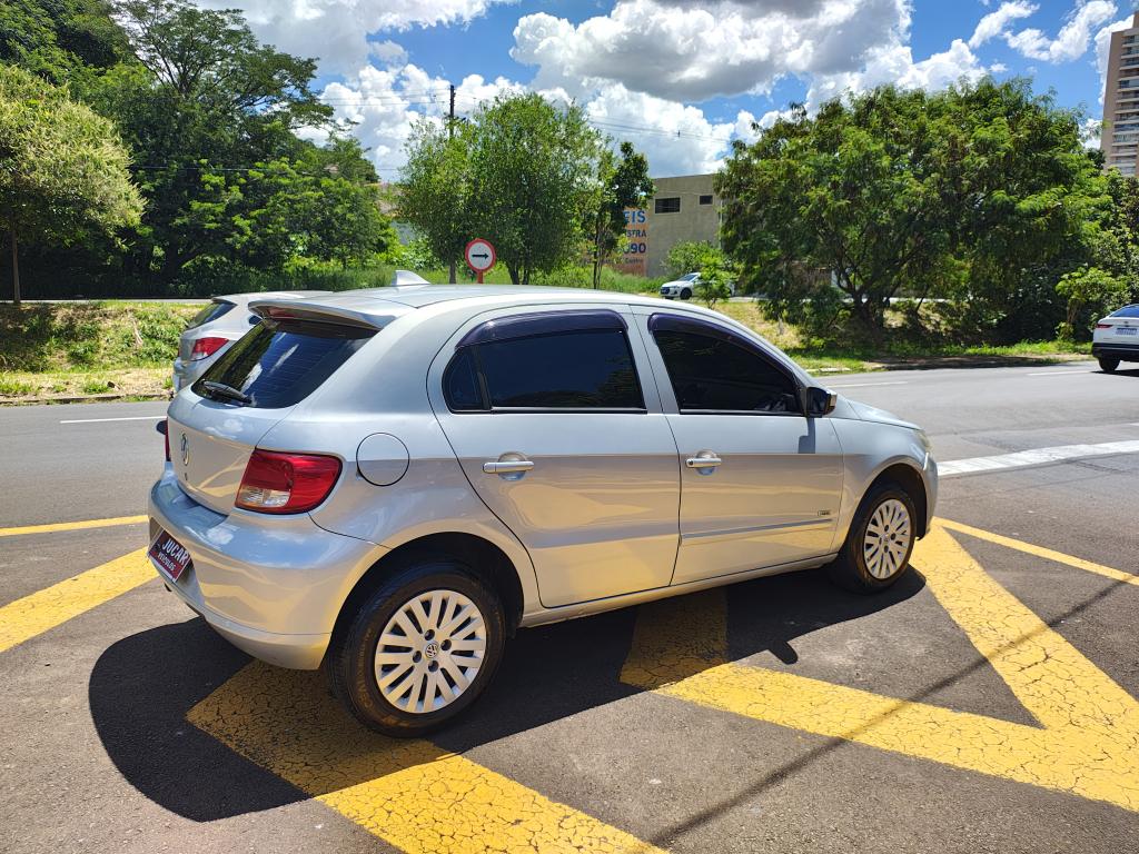 VOLKSWAGEN Gol - Foto