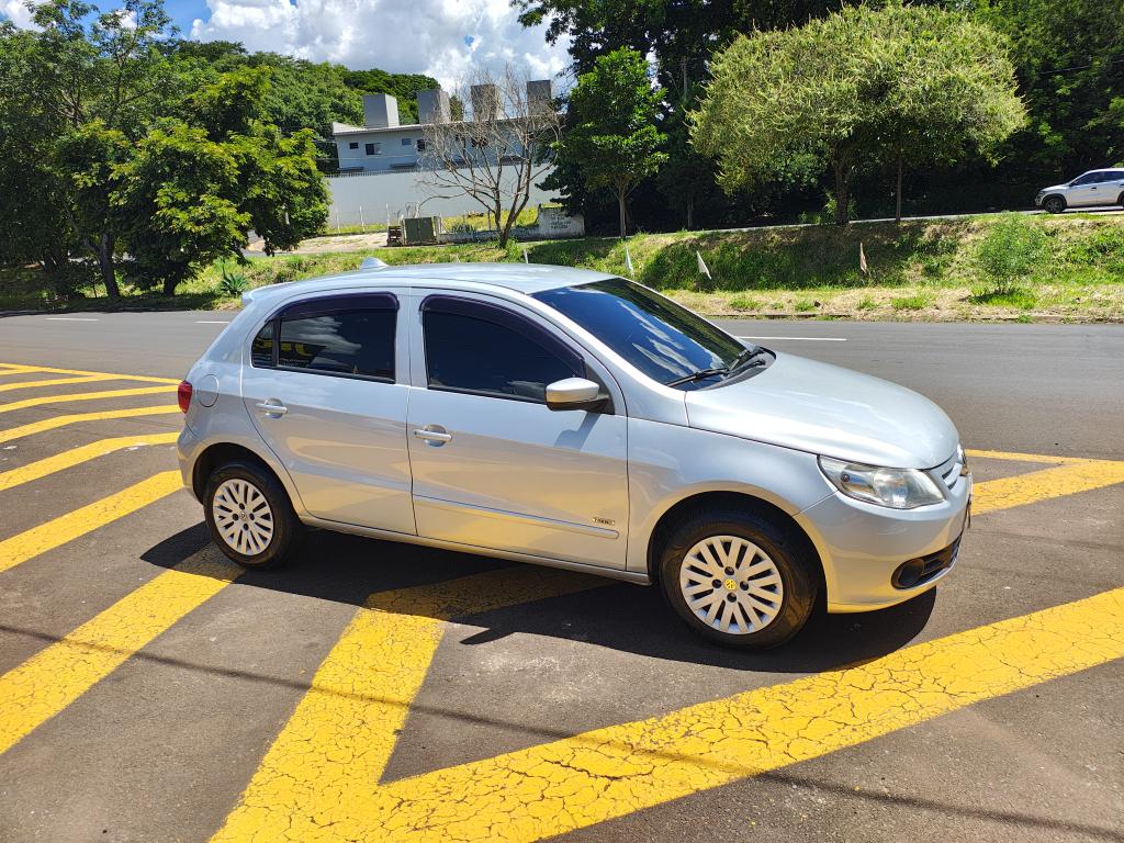 VOLKSWAGEN Gol - Foto