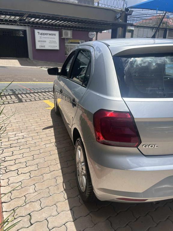 VOLKSWAGEN Gol - Foto