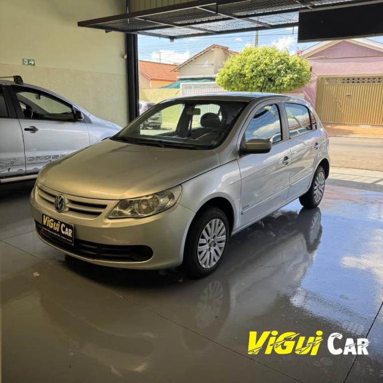 VOLKSWAGEN Gol