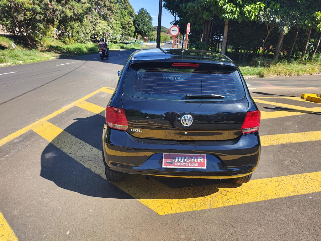 VOLKSWAGEN Gol - Foto