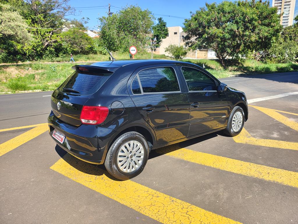 VOLKSWAGEN Gol - Foto