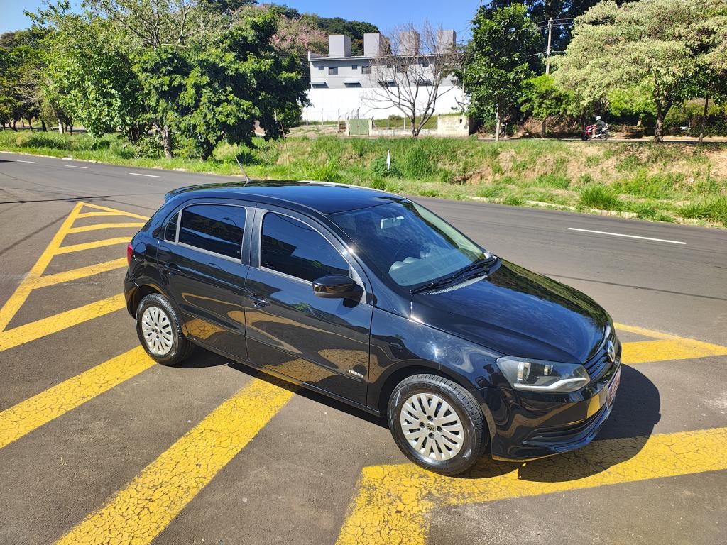 VOLKSWAGEN Gol - Foto