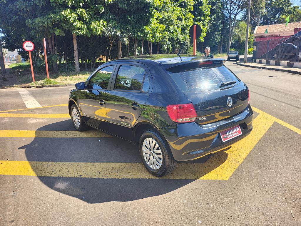 VOLKSWAGEN Gol - Foto