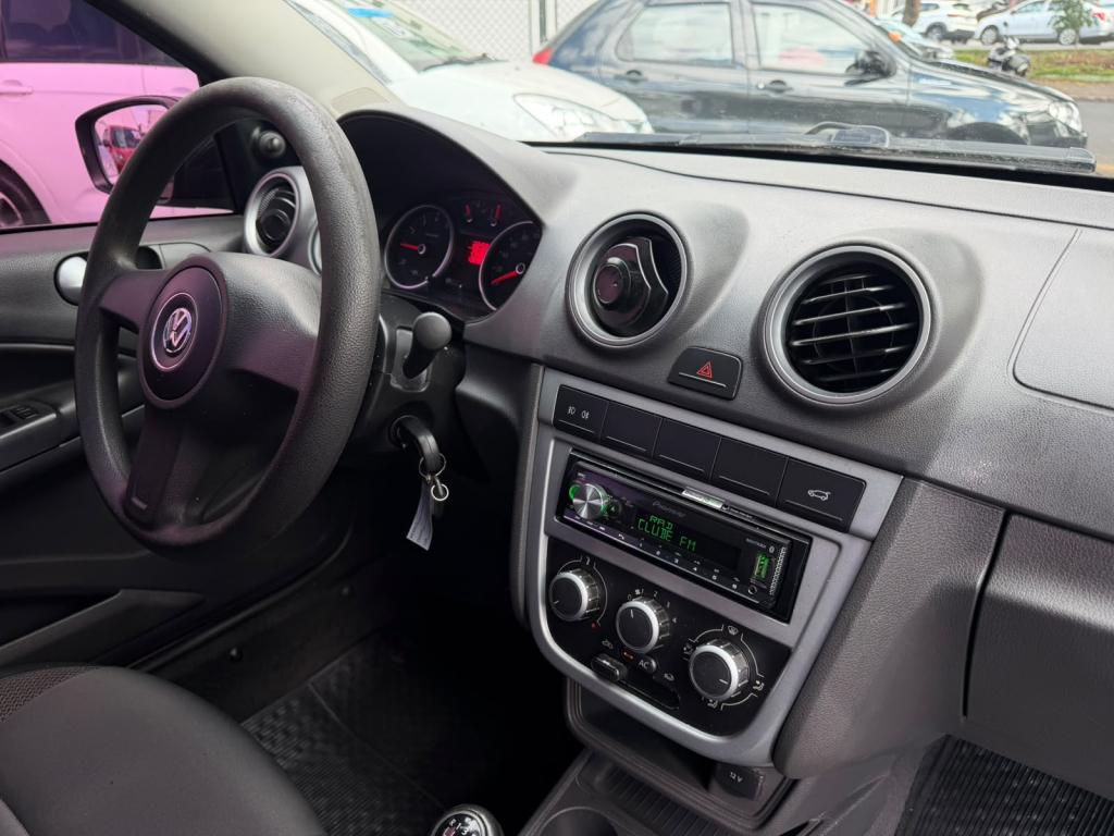VOLKSWAGEN Gol - Foto
