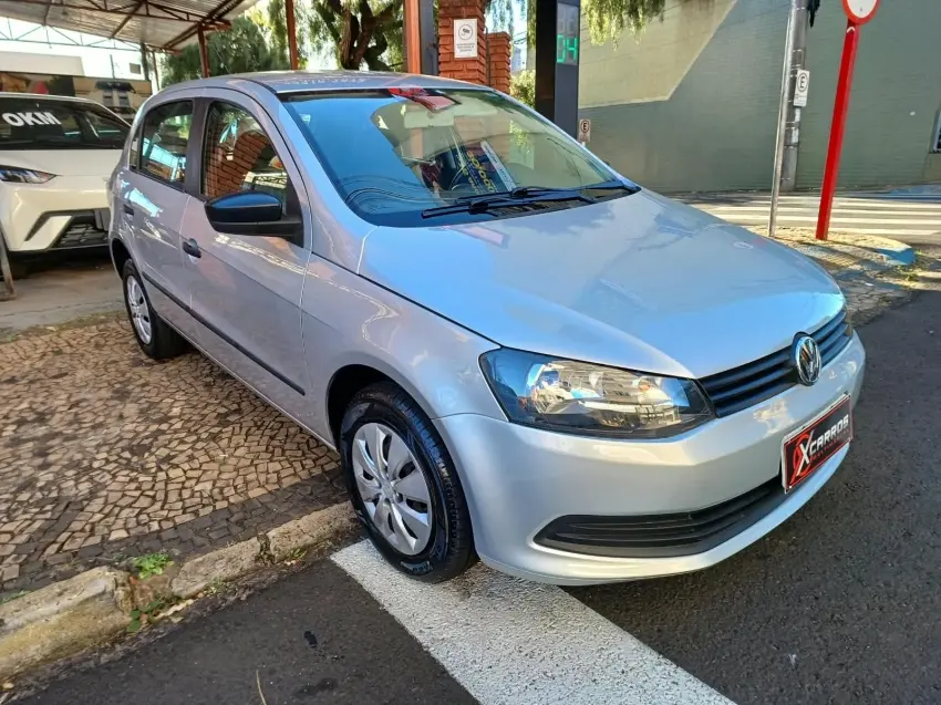 VOLKSWAGEN Gol - Foto
