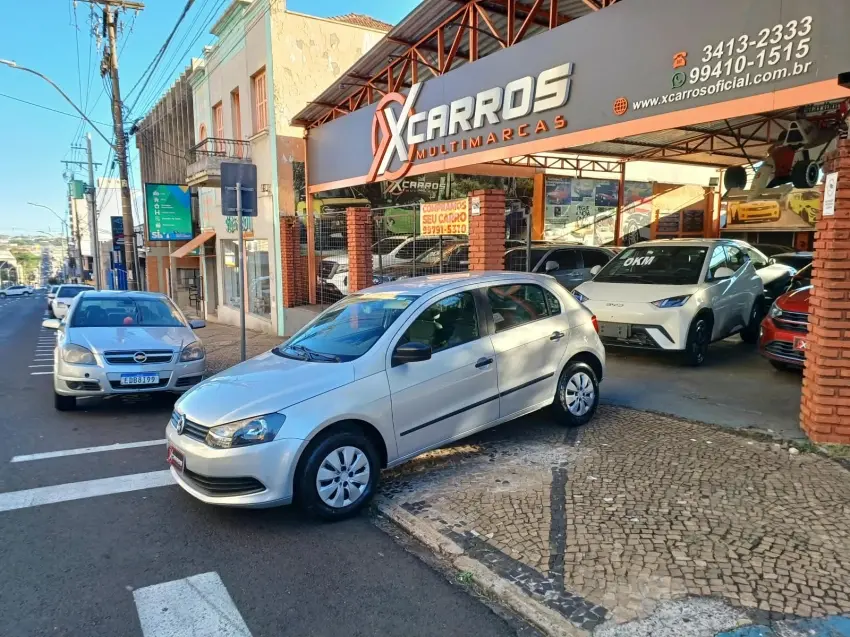 VOLKSWAGEN Gol - Foto