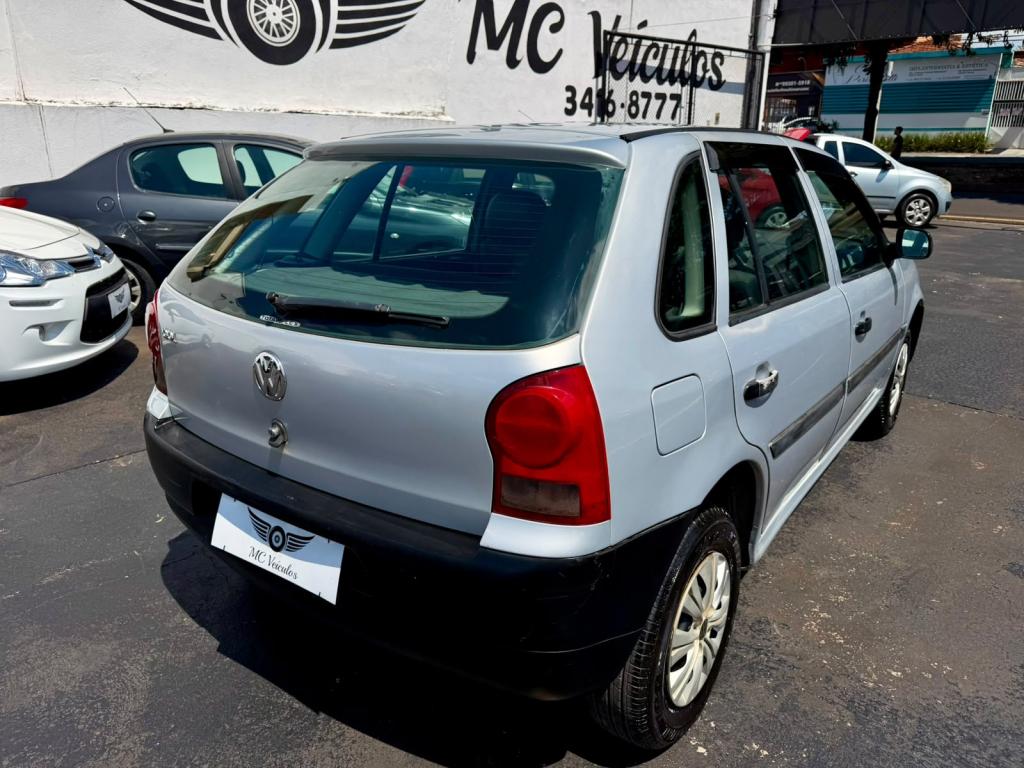 VOLKSWAGEN Gol - Foto