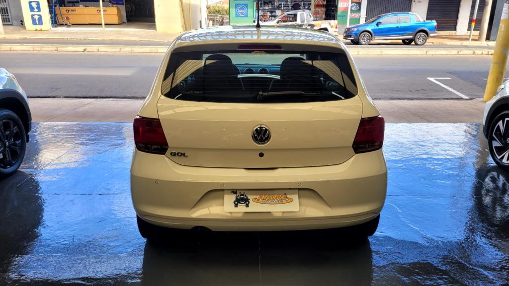 VOLKSWAGEN Gol - Foto
