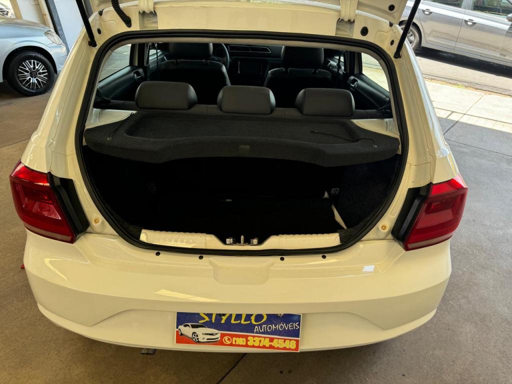 VOLKSWAGEN Gol - Foto