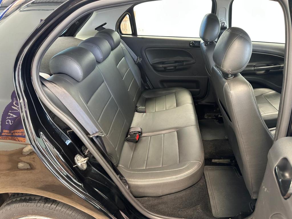 VOLKSWAGEN Gol - Foto