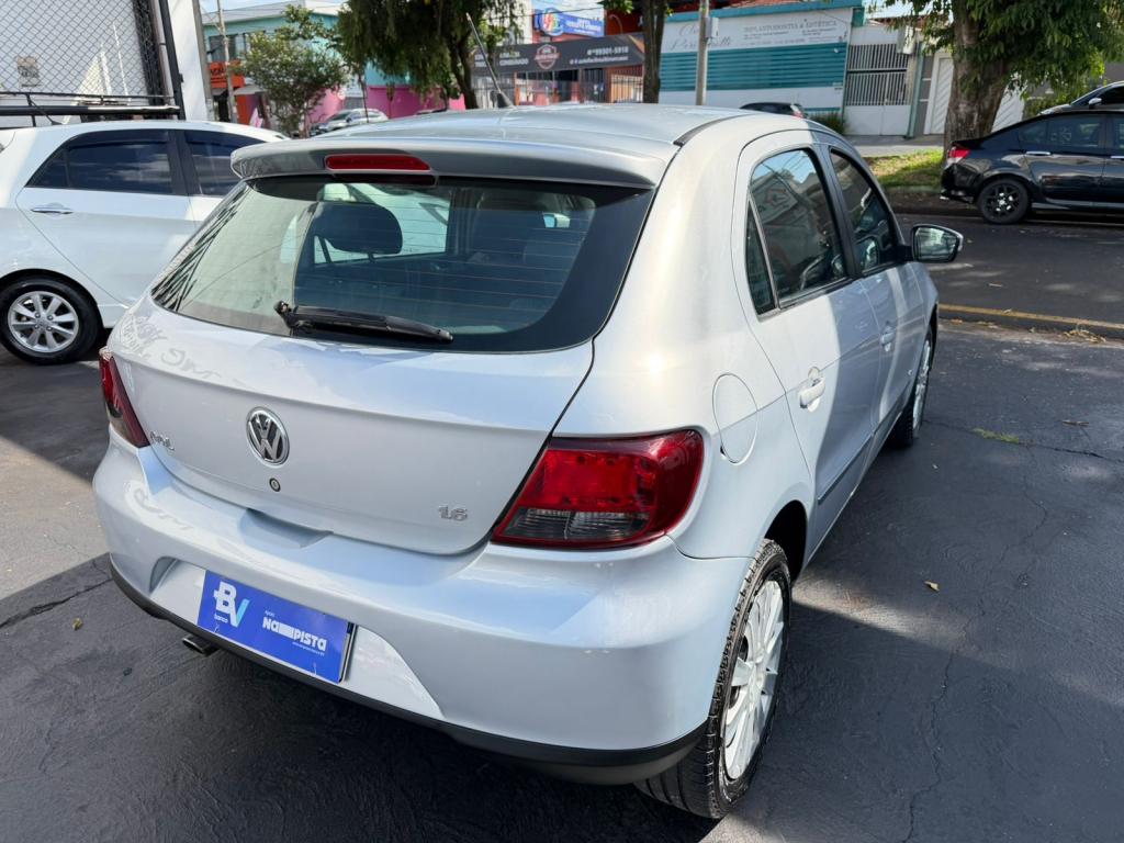 VOLKSWAGEN Gol - Foto