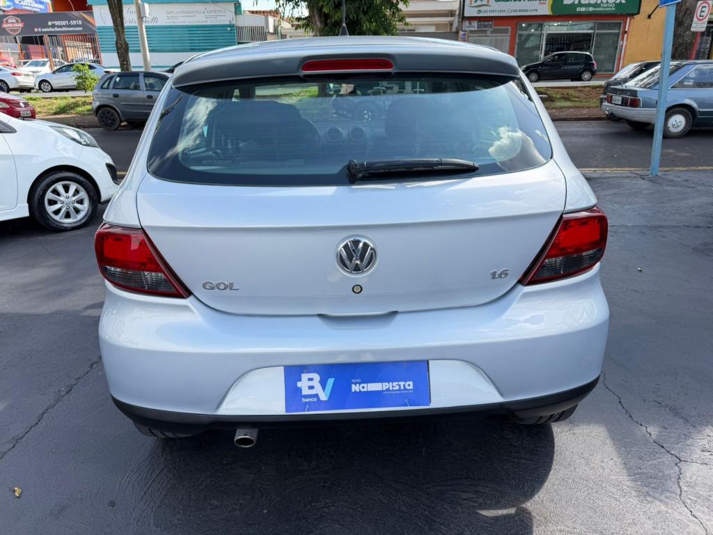 VOLKSWAGEN Gol - Foto