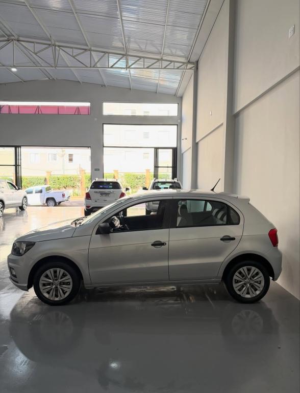 VOLKSWAGEN Gol - Foto