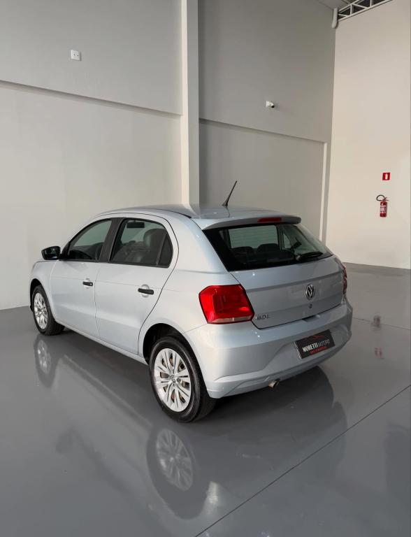 VOLKSWAGEN Gol - Foto