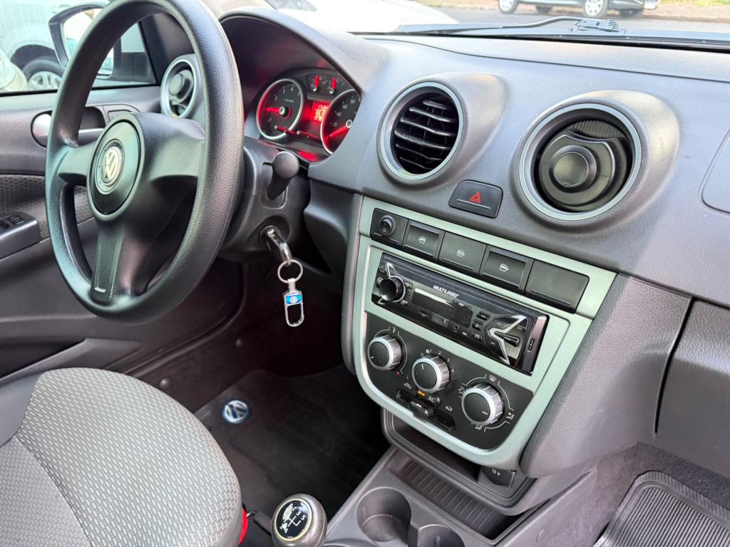 VOLKSWAGEN Gol - Foto