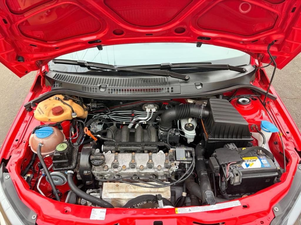 VOLKSWAGEN Gol - Foto