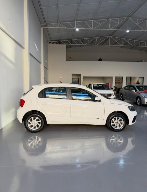 VOLKSWAGEN Gol - Foto