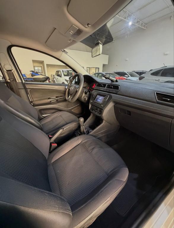 VOLKSWAGEN Gol - Foto