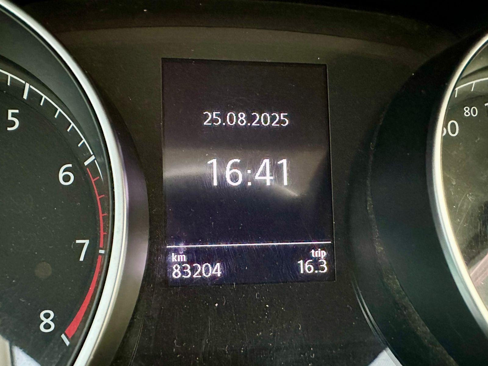 VOLKSWAGEN Golf - Foto