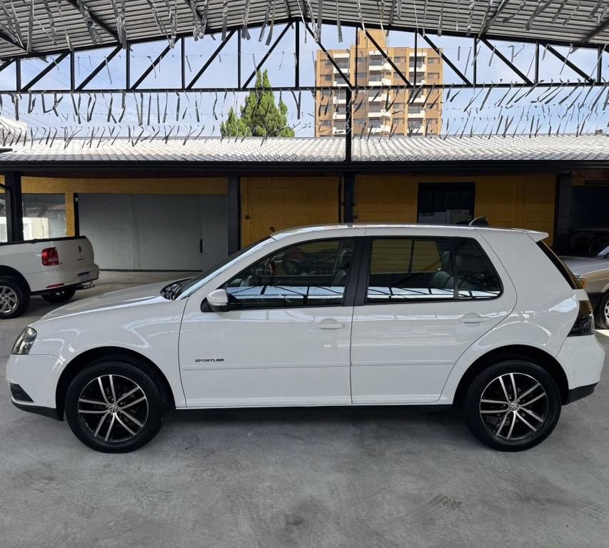 VOLKSWAGEN Golf - Foto