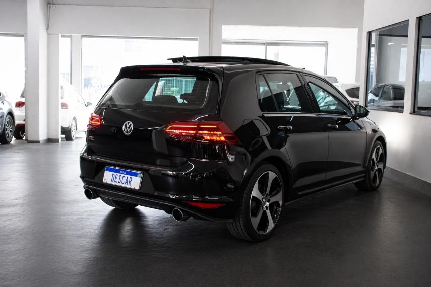 VOLKSWAGEN Golf - Foto