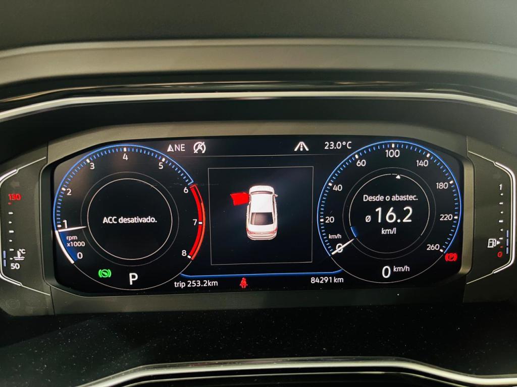 VOLKSWAGEN Jetta - Foto