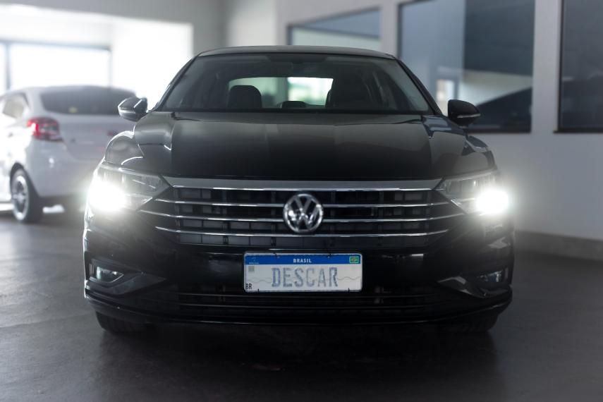 VOLKSWAGEN Jetta - Foto