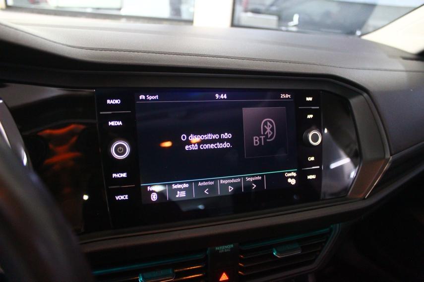 VOLKSWAGEN Jetta - Foto