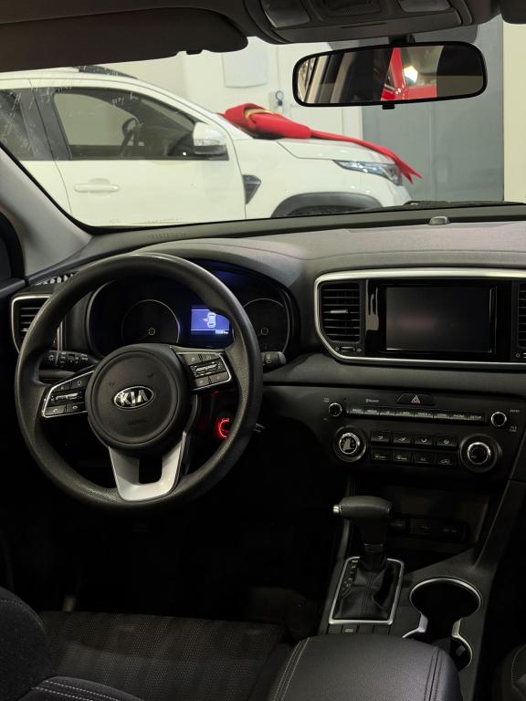VOLKSWAGEN Jetta - Foto