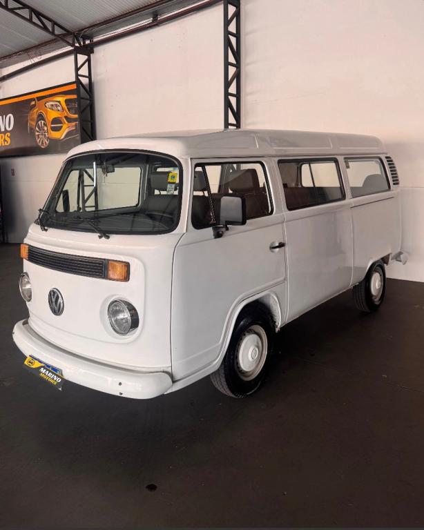 VOLKSWAGEN Kombi - Foto