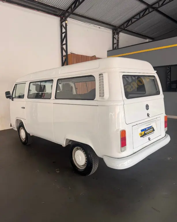 VOLKSWAGEN Kombi - Foto