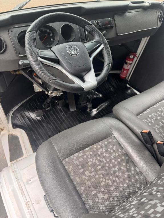 VOLKSWAGEN Kombi - Foto