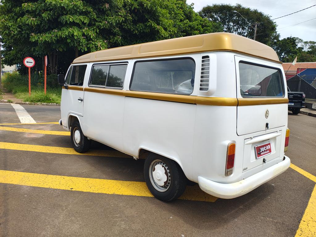 VOLKSWAGEN Kombi - Foto