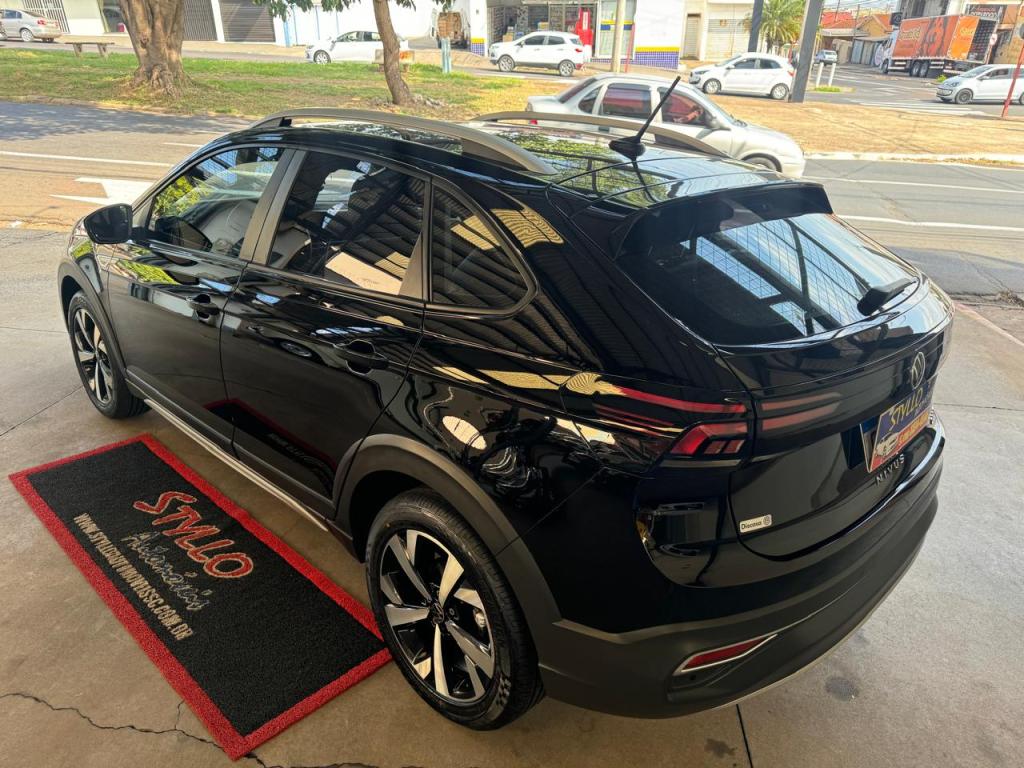 VOLKSWAGEN Nivus - Foto