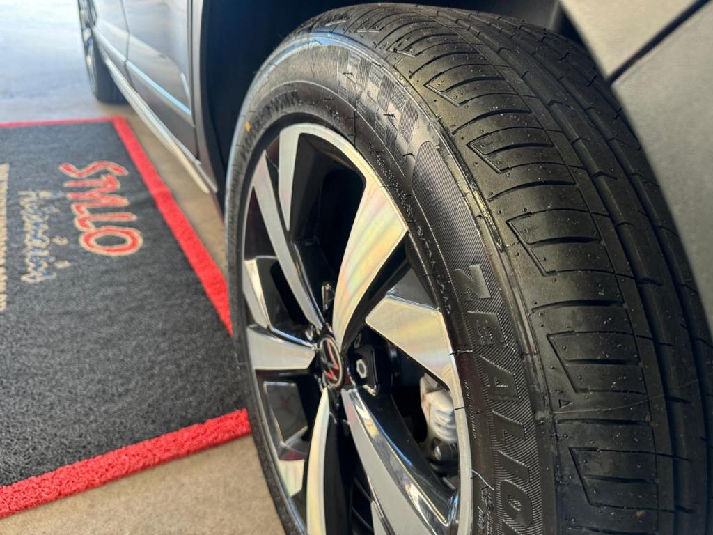 VOLKSWAGEN Nivus - Foto