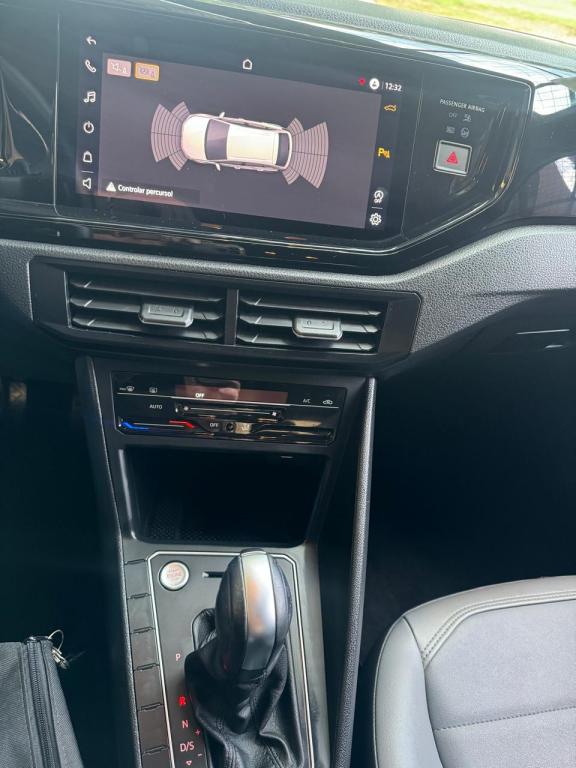 VOLKSWAGEN Nivus - Foto