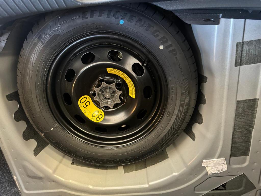 VOLKSWAGEN Nivus - Foto