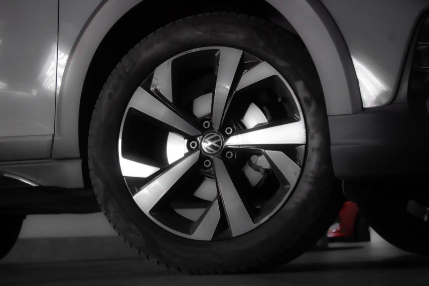 VOLKSWAGEN Nivus - Foto