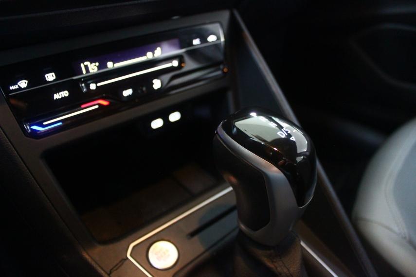 VOLKSWAGEN Nivus - Foto