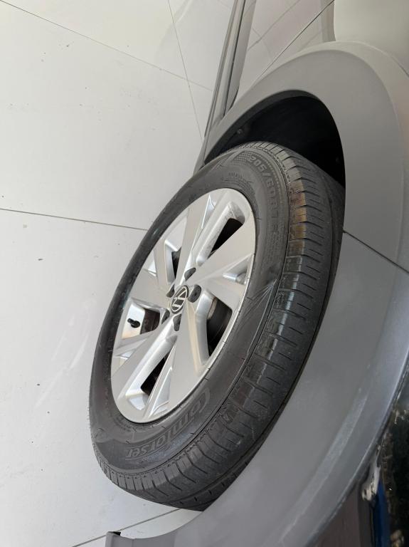 VOLKSWAGEN Nivus - Foto