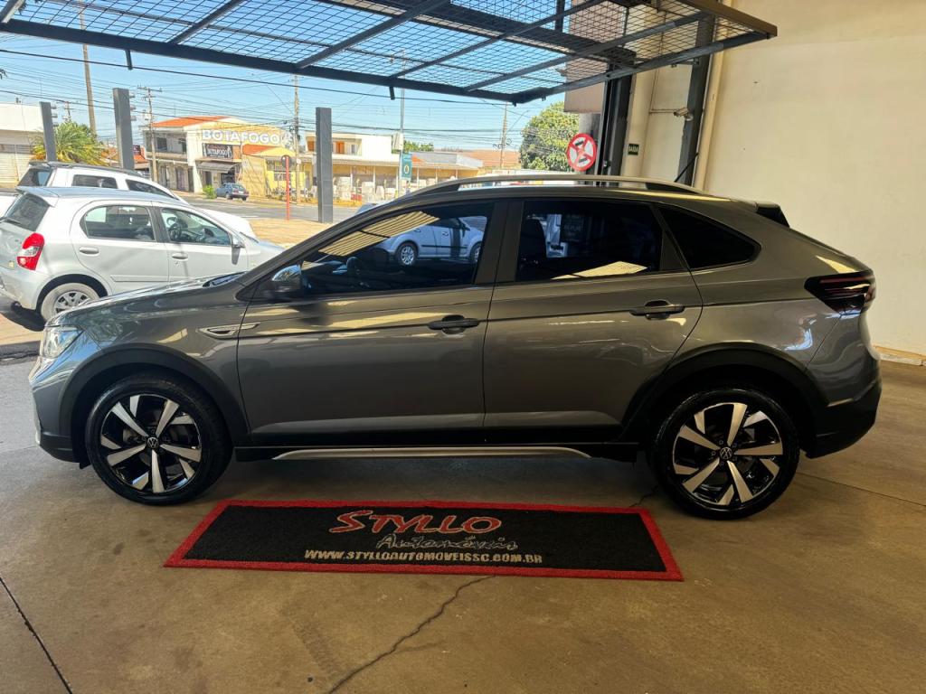 VOLKSWAGEN Nivus - Foto