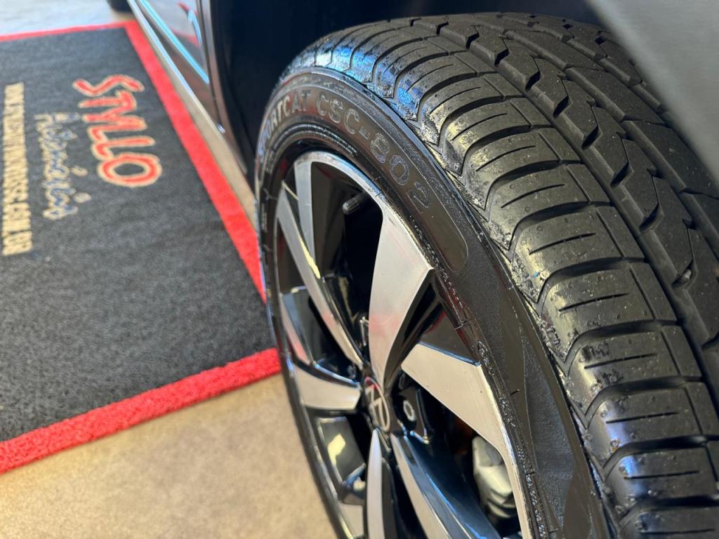 VOLKSWAGEN Nivus - Foto