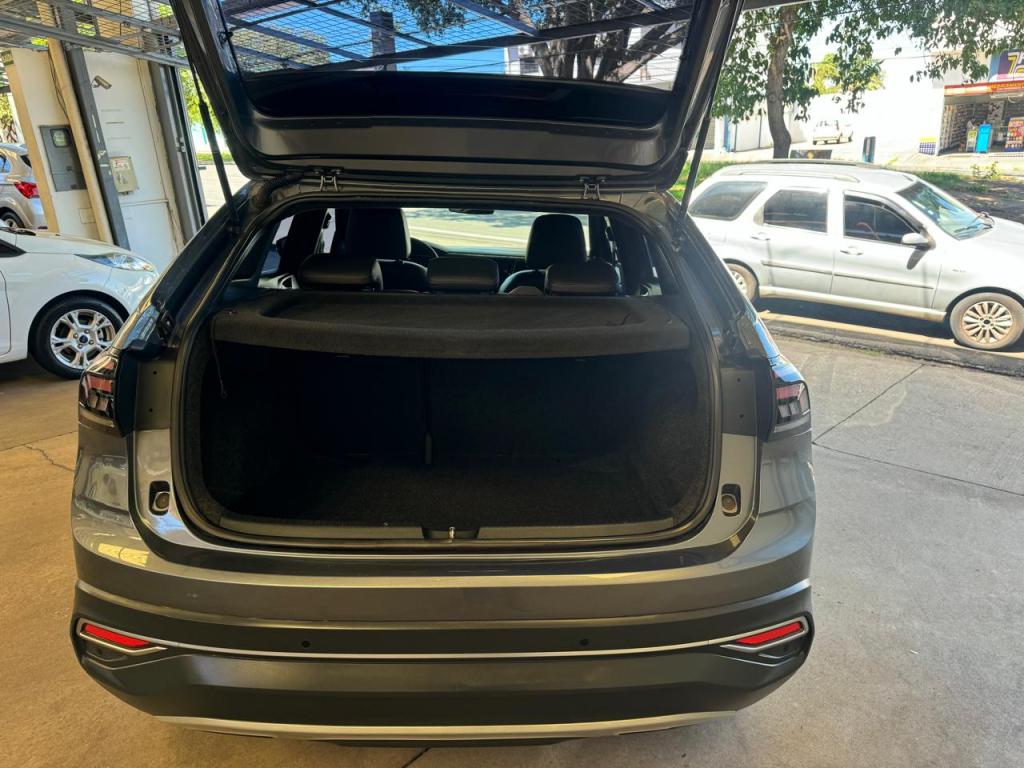 VOLKSWAGEN Nivus - Foto