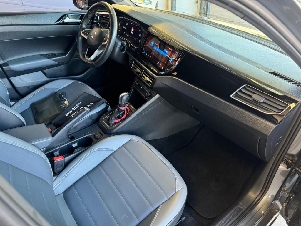 VOLKSWAGEN Nivus - Foto