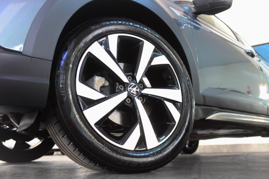 VOLKSWAGEN Nivus - Foto