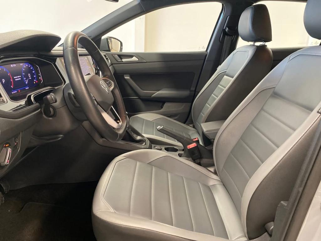 VOLKSWAGEN Nivus - Foto