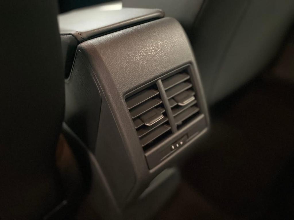 VOLKSWAGEN Nivus - Foto