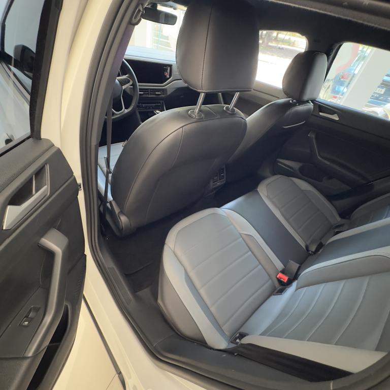 VOLKSWAGEN Nivus - Foto